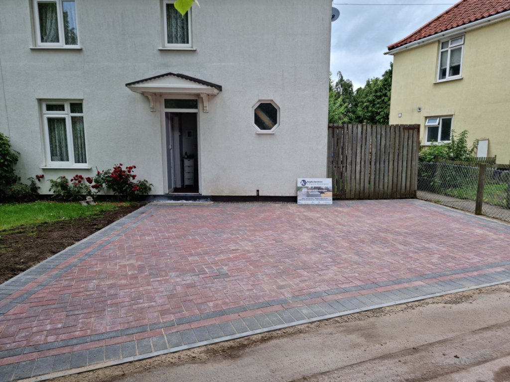 This is a newly installed block paved drive installed by Attleborough Driveway Services