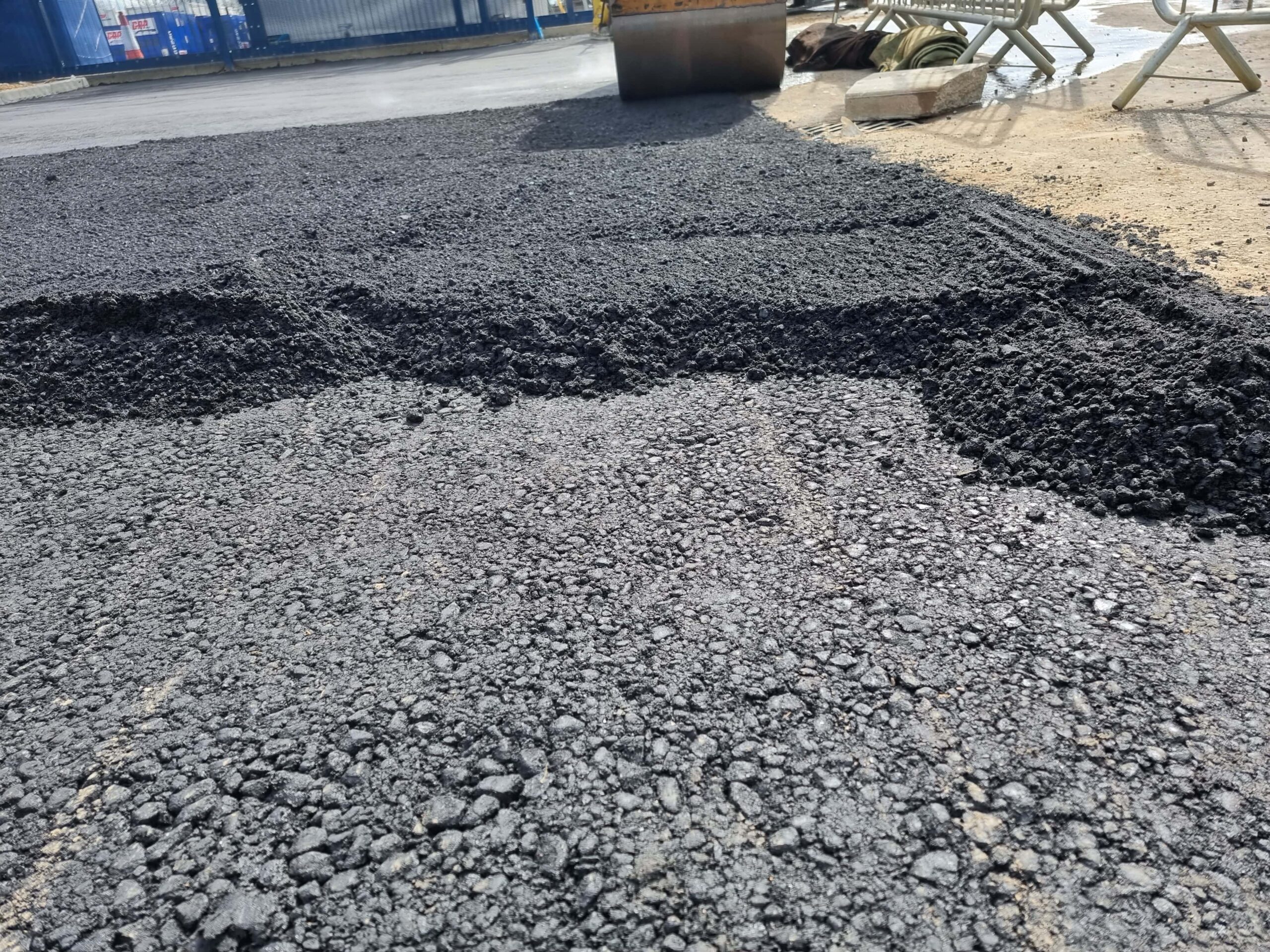 This is tarmac being laid by Attleborough Driveway Services